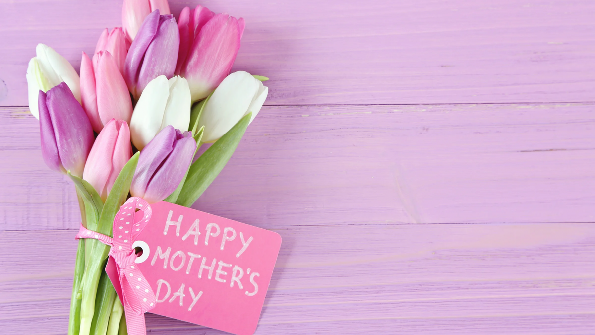 Celebrate the Moms in Your Life with Mother’s Day Art Gifts – Art From ...